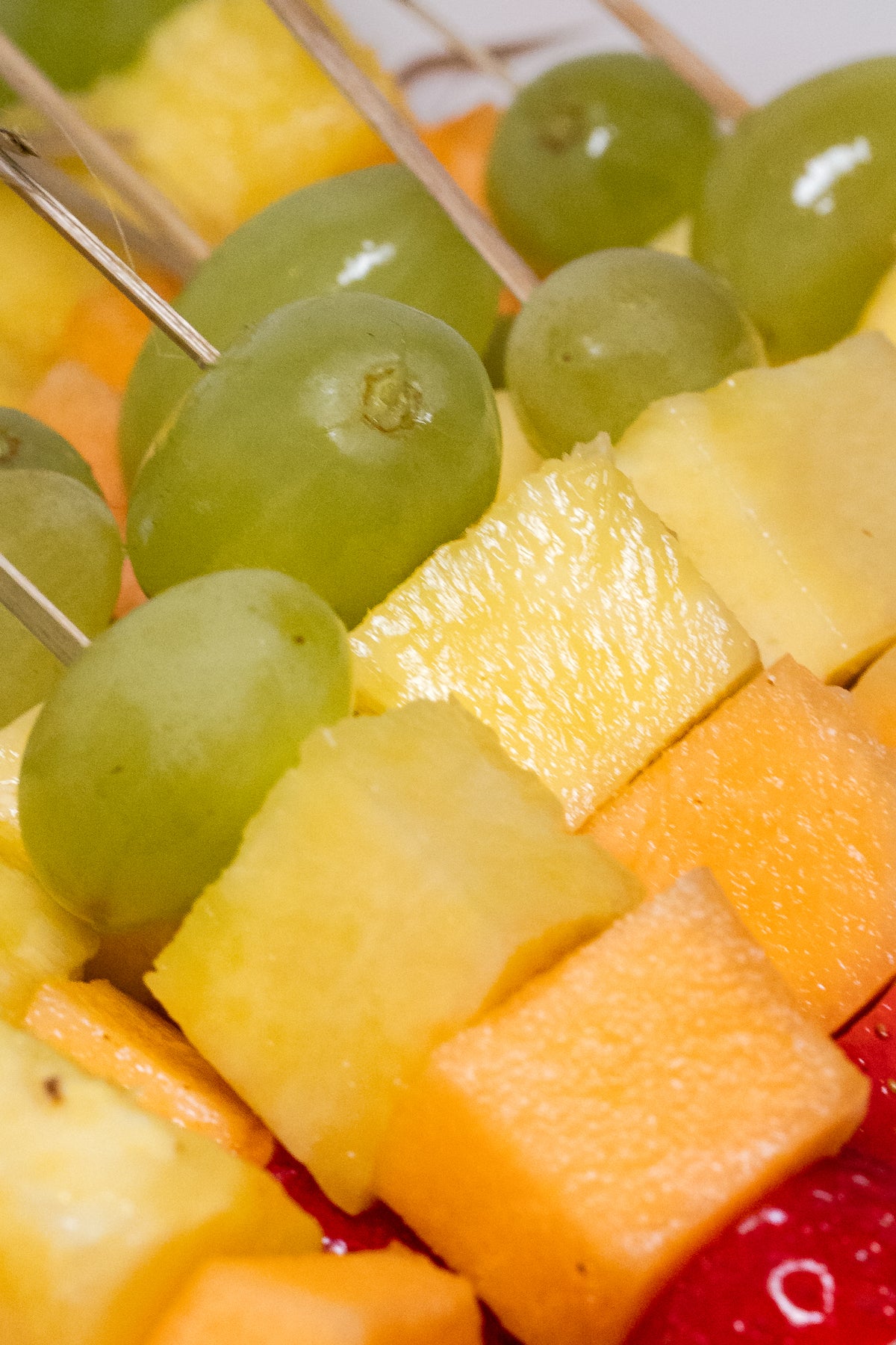 Bandeja brocheta de Fruta 18 uds