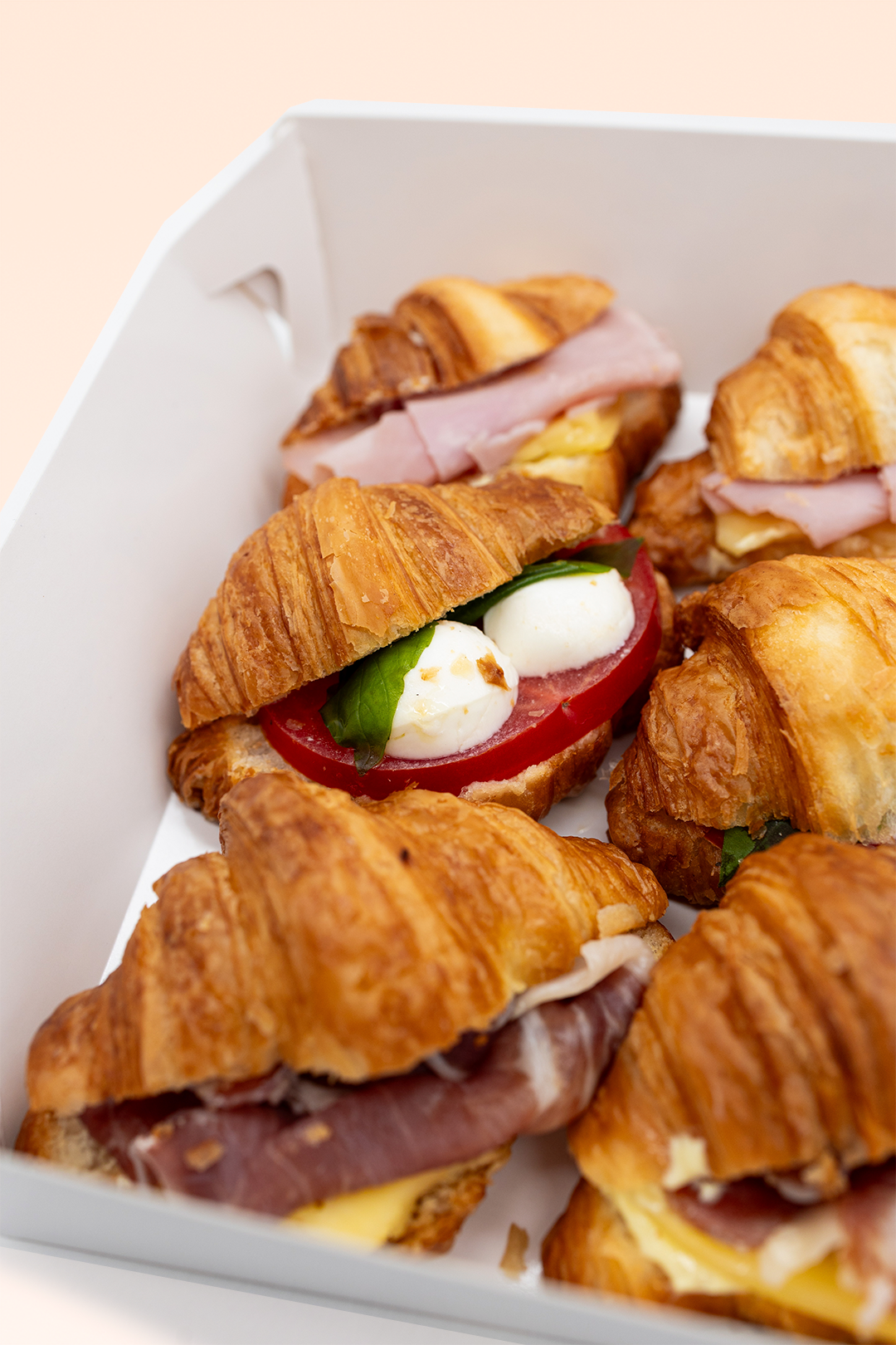 Bandeja mix mini croissant salado 12 uds